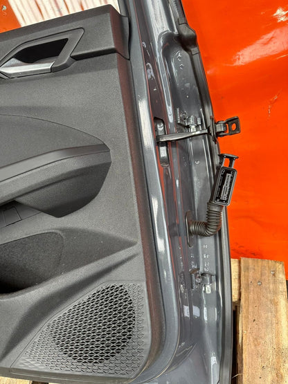 ✅2020 VW GOLF STYLE MK8 REAR LEFT DOOR GREY C7Q + WARRANTY A352 - Image 3