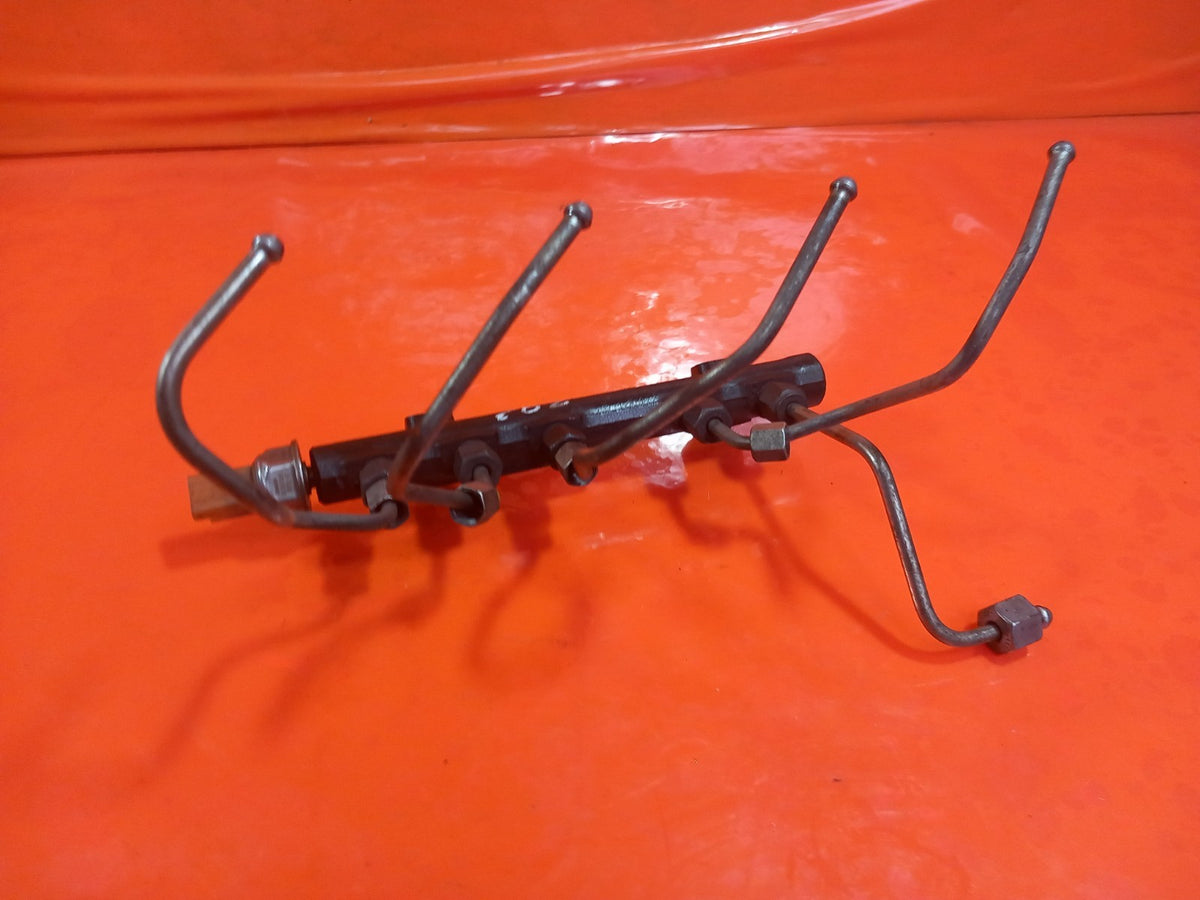 Ford Mondeo Titanium 1.5 Diesel 2016 Fuel Rail 9804776780-00 DV5FDA A292 - Image 12