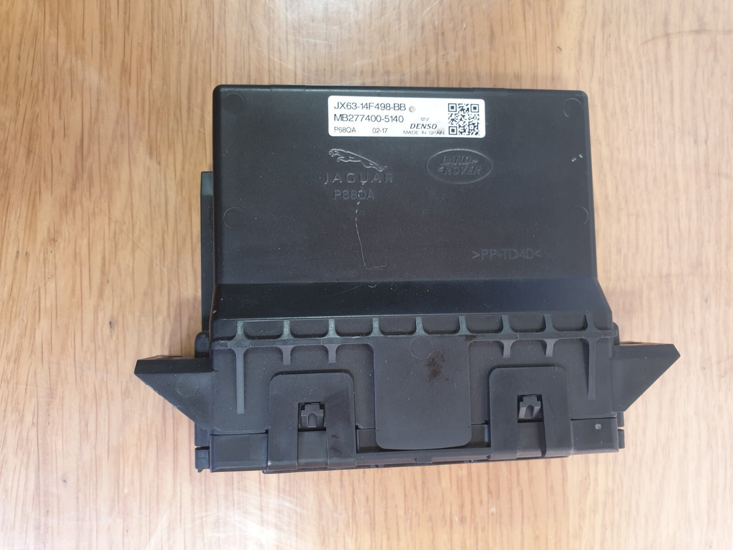✅Jaguar F-Pace 3.0 Petrol 2017 Climate Heater Control Unit JX63-14F498-BB A196 - Image 1