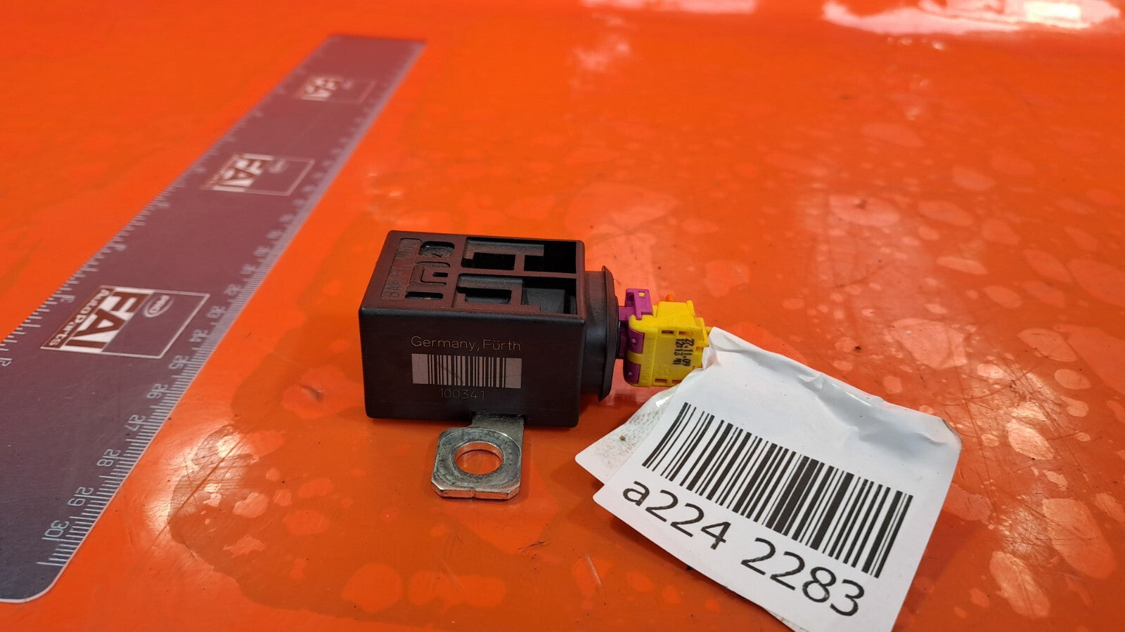 2010 AUDI Q7 S-LINE 3.0D BATTERY CHARGING RELAY 4E0915519 + WARRANTY A224 - Image 2