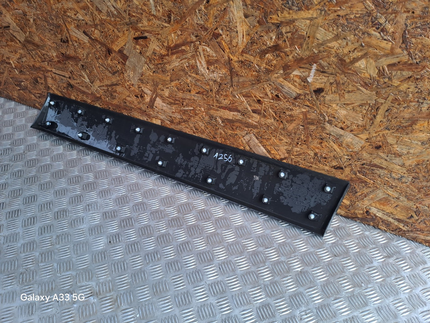 ✅Renault Trafic III Sl27 Sport 2016 1.6 Diesel RIGHT DOOR PLASTIC MOULDING TRIM - Image 8