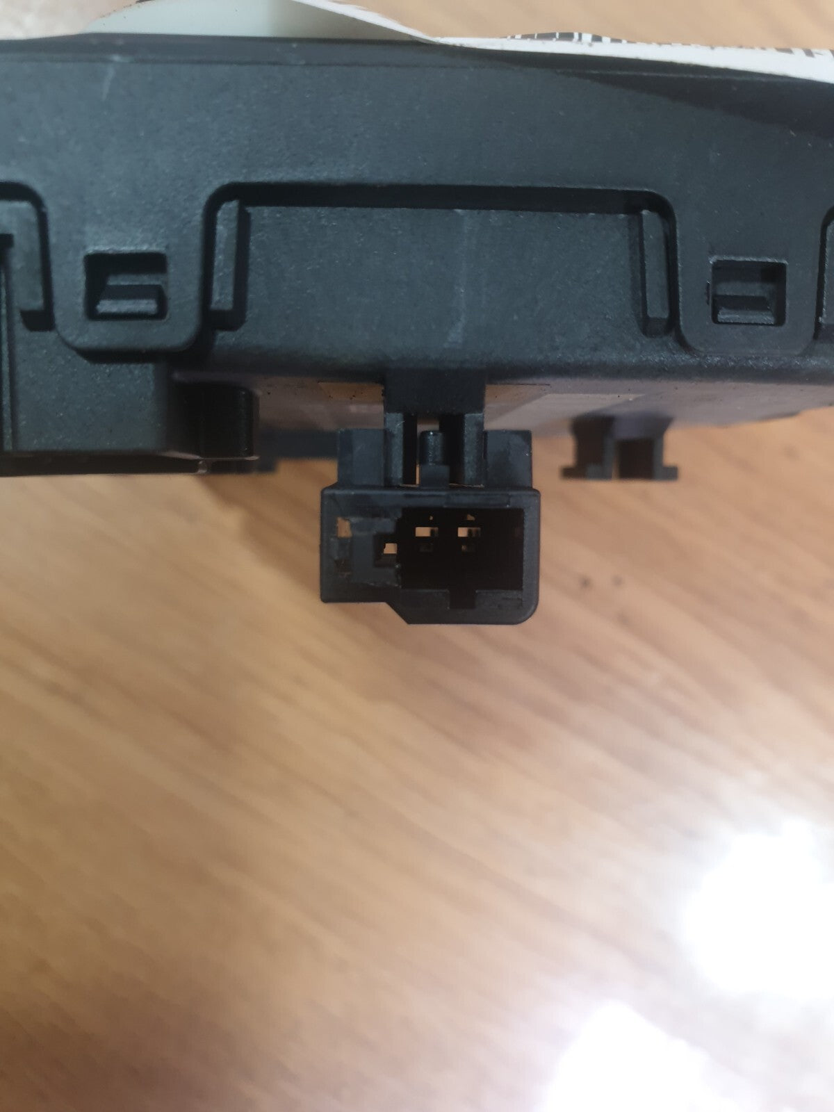 ebay-src:https://i.ebayimg.com/00/s/mtywmfgxmjaw/z/r1saaoswipfmunky/$_57.jpg