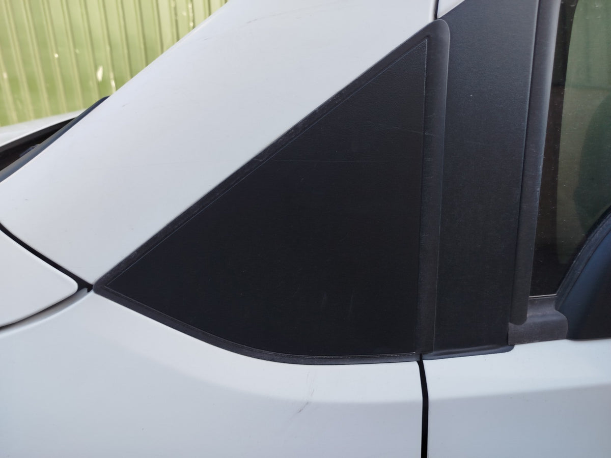 Vauxhall Combo MK4 1.5 Diesel 2020 Front Left Wing Mirror Trim Cover A414 - Image 1