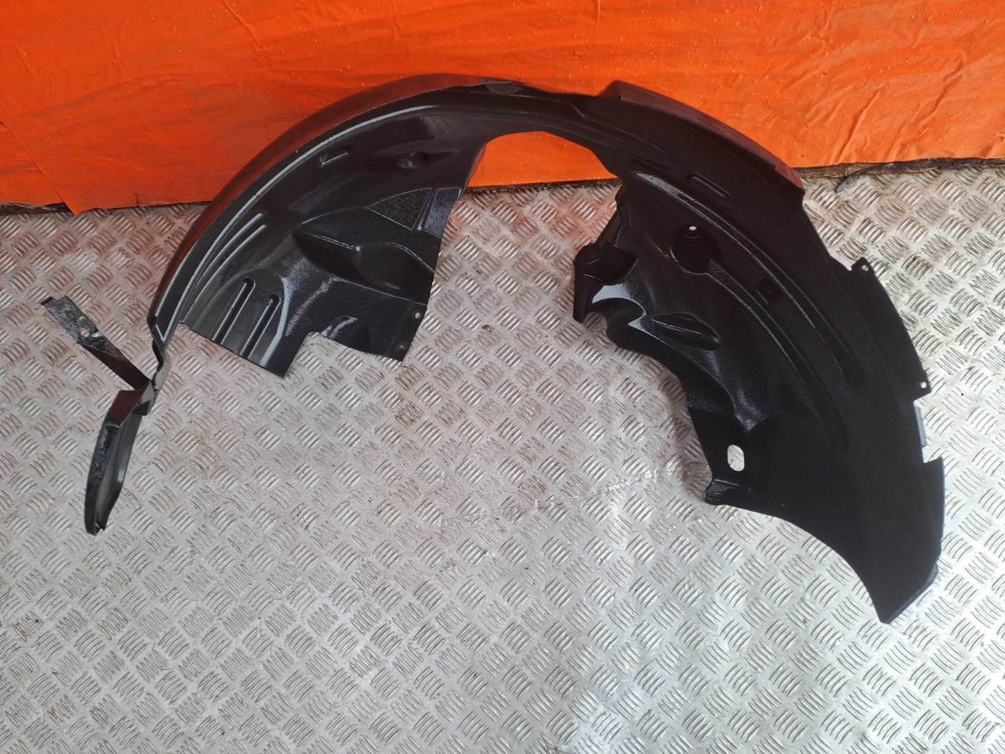 2015 Ford Tourneo Custom Front Right Wheel Arch Liner FK21-16114-A Warranty A371 - Image 6