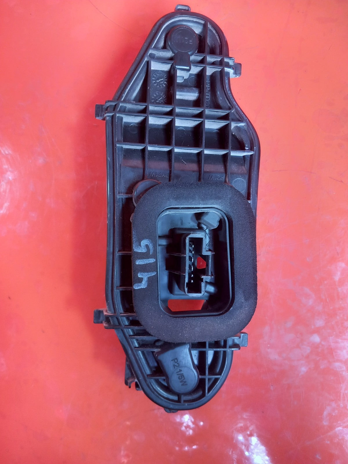 Citroen Berlingo 650 1.5 Diesel 2021 Rear Tail Light Bulb Holder Warranty A415 - Image 10