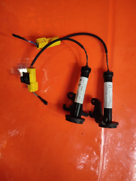 ✅BMW X1 F48 2.0 PETROL 2018 BONNET HINGE ACTUATORS PAIR 0589-P1-000095 Warranty - Image 1