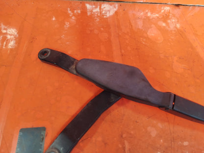 ✅Mercedes C-Class C250 W204 2.1 Diesel 2011 FRONT RIGHT WINDSCREEN WIPER ARM - Image 5