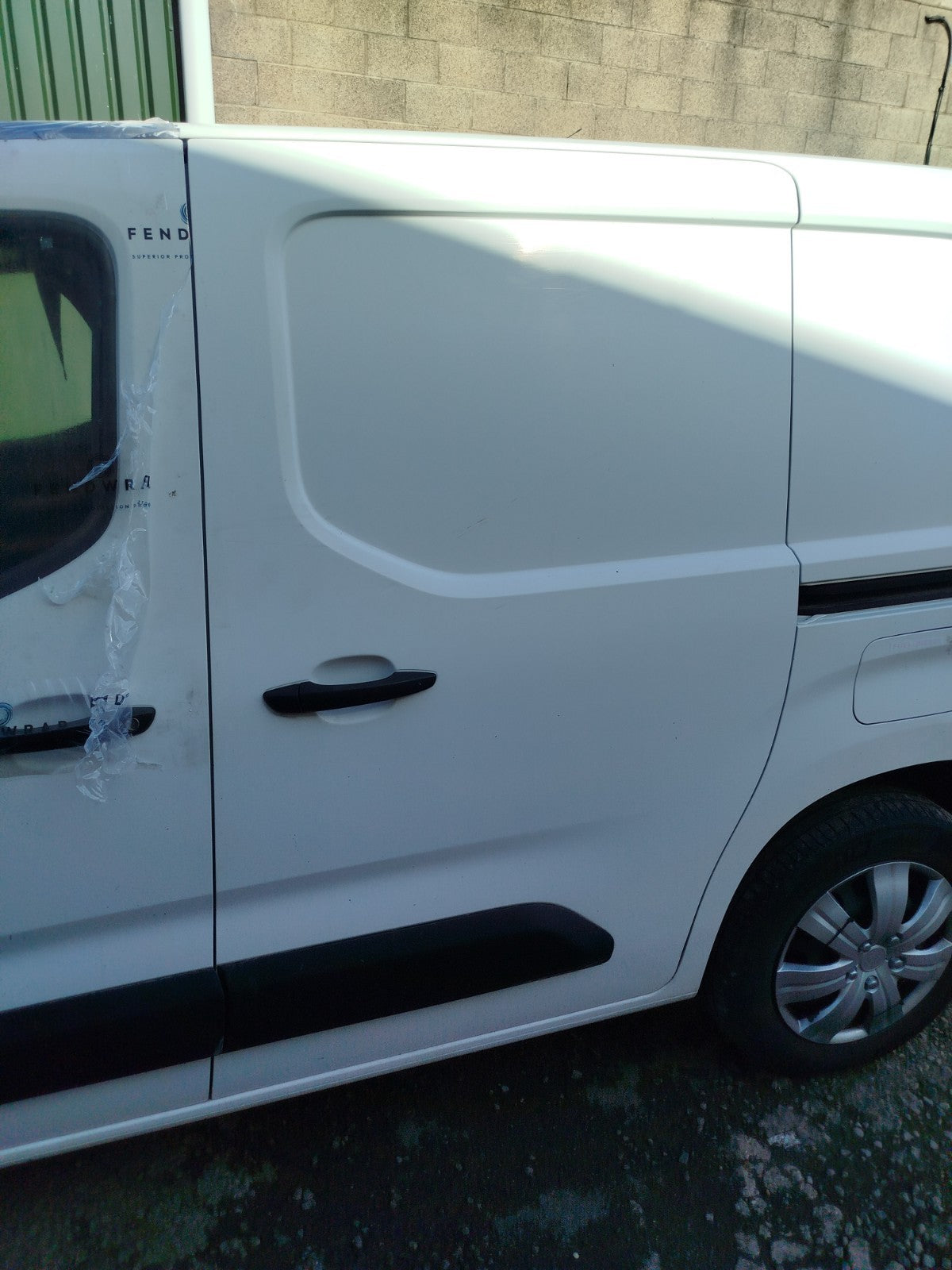 Vauxhall Combo MK4 1.5 Diesel 2020 Left Side Sliding Door White Warranty A414 - Image 1