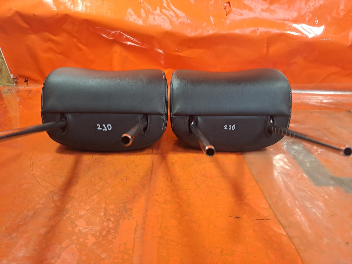 ✅2017 SSANGYONG TIVOLI EX FRONT LEFT & RIGHT HEADREST PAIR + WARRANTY A230 - Image 5