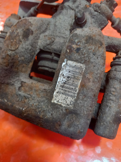 Vauxhall Vivaro 2900 1.5 Diesel 2020 Rear Right Brake Caliper 9805341880 A380 - Image 5