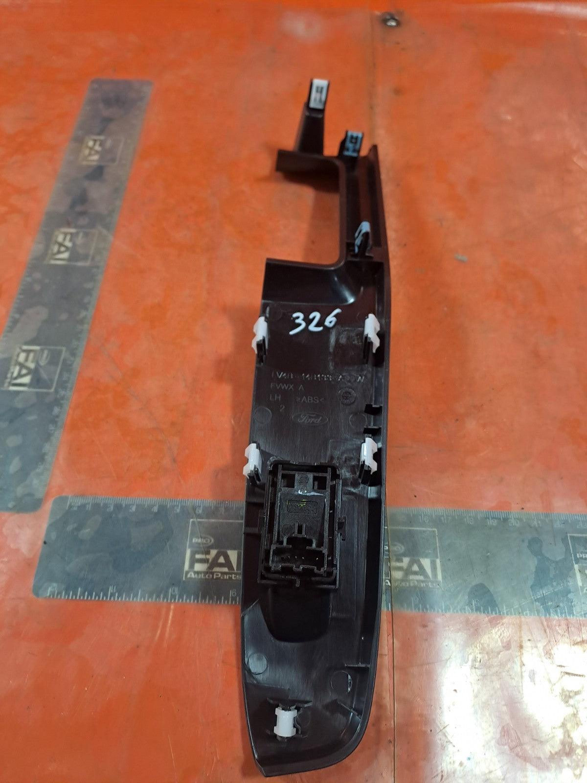 ✅FORD KUGA ST-LINE 2.5 PETROL 2025 FRONT LEFT WINDOW SWITCH LV4B14B133AEW A326 - Image 10