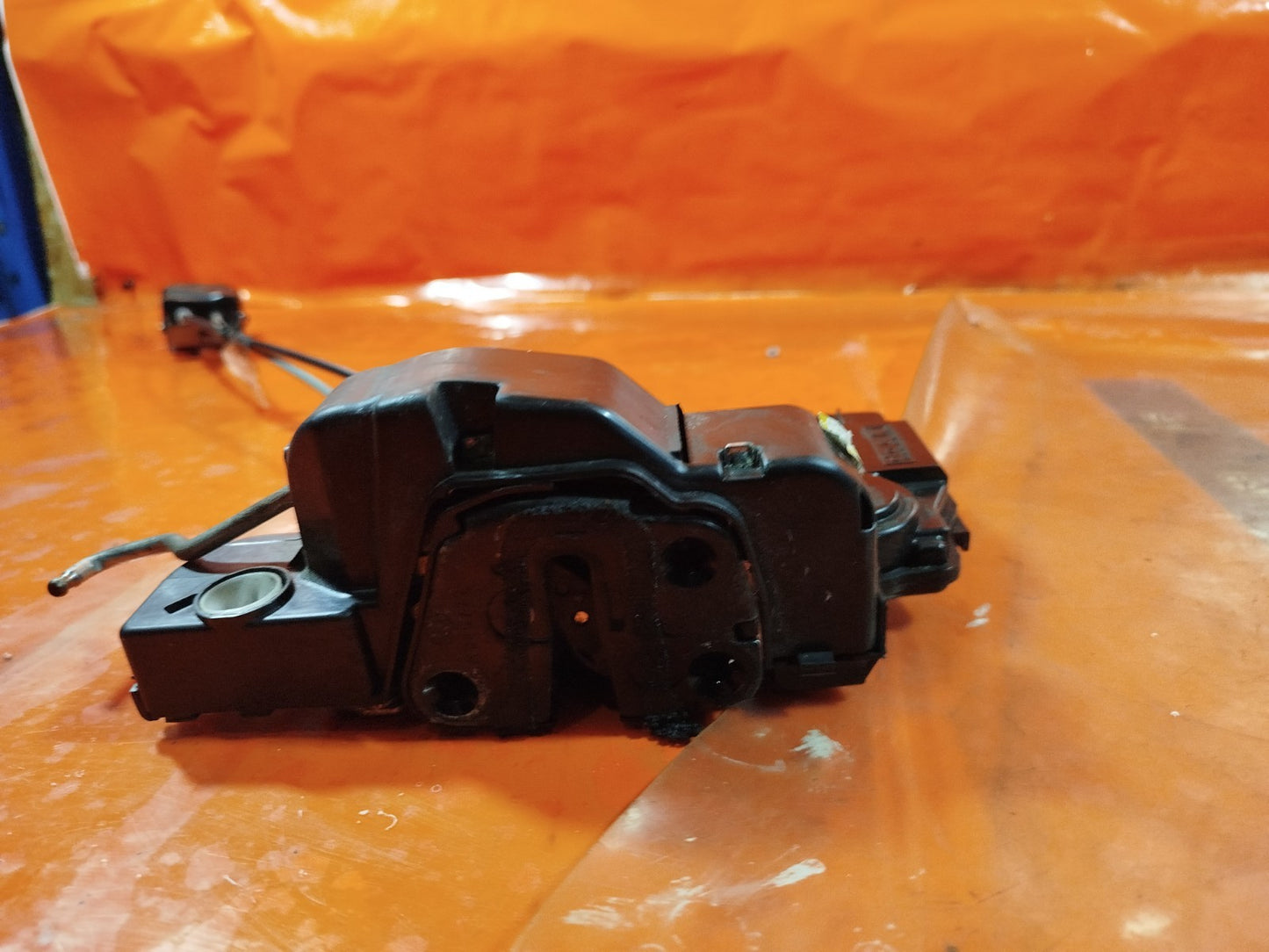 ✅2010 HYUNDAI I800 2.5D FRONT DOOR LOCK RIGHT + WARRANTY A325 - Image 10