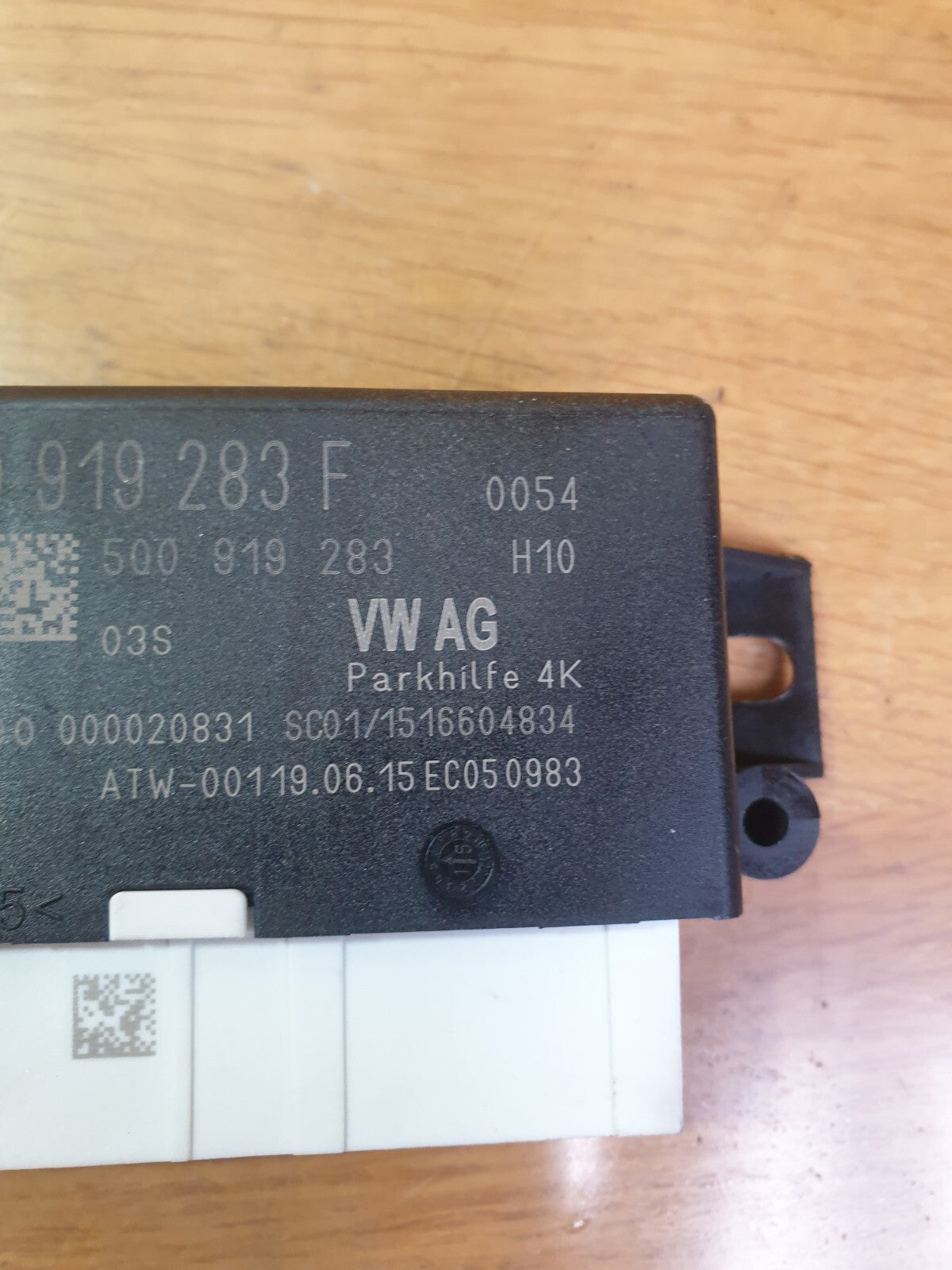 ✅2015 AUDI A3 E-TRON 1.4P PARKING DISTANCE CONTROL MODULE UNIT 5Q0919283F A204 - Image 4