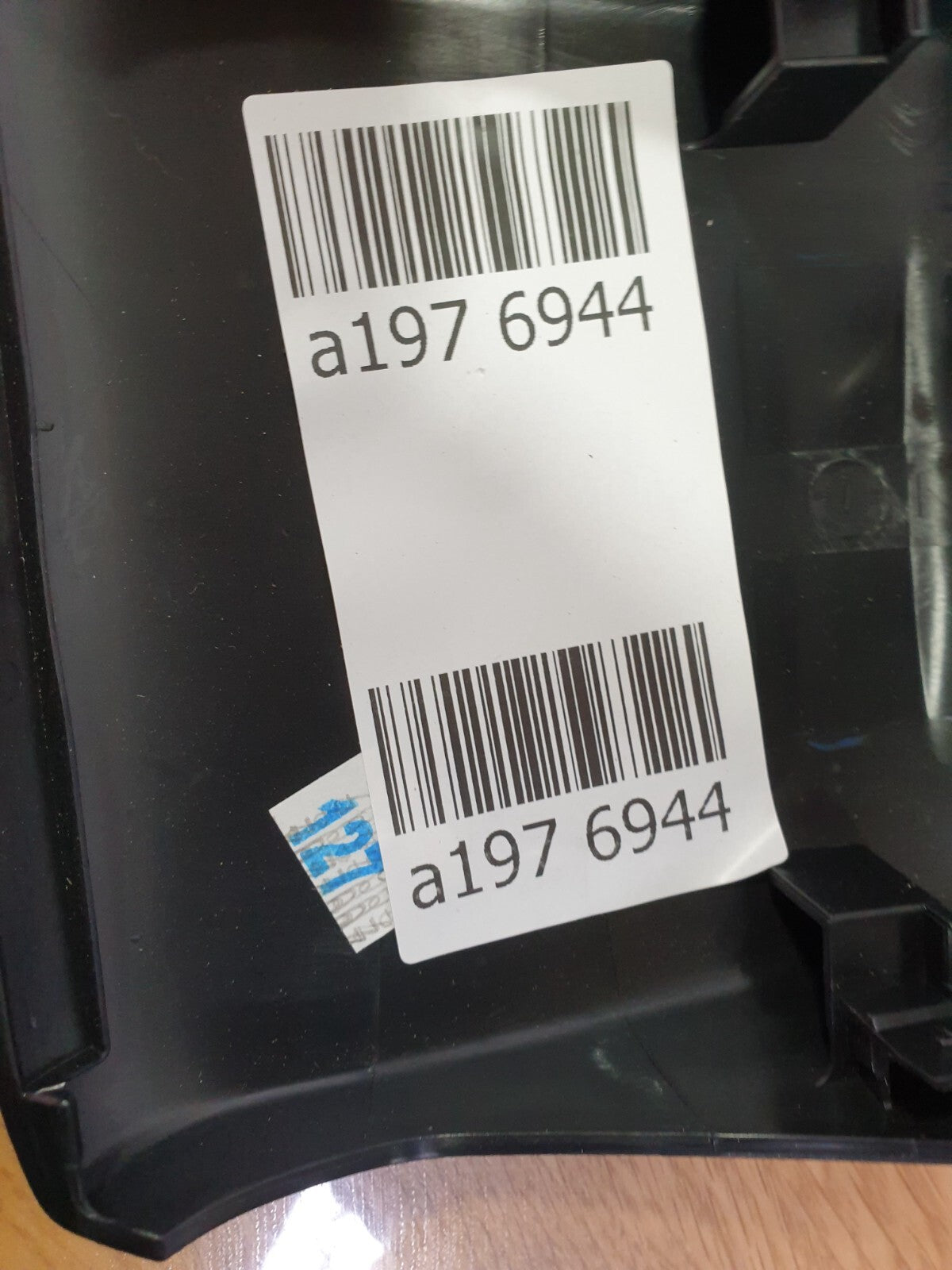 ✅2020 PEUGEOT 208 ALLURE EV USB PORTS TRIM 9824334377 Warranty A197 - Image 10