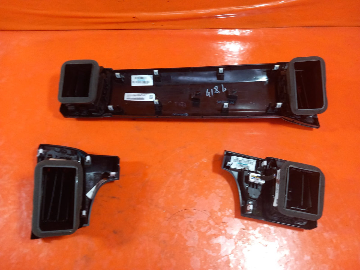 2021 Ford Ranger Wildtrak Dashboard Air Vents JB3B-21044K54-AA Warranty A418 - Image 11