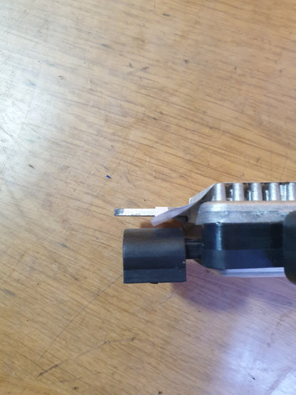 ebay-src:https://i.ebayimg.com/00/s/mtywmfgxmjaw/z/5amaaoswywvmdaol/$_57.jpg