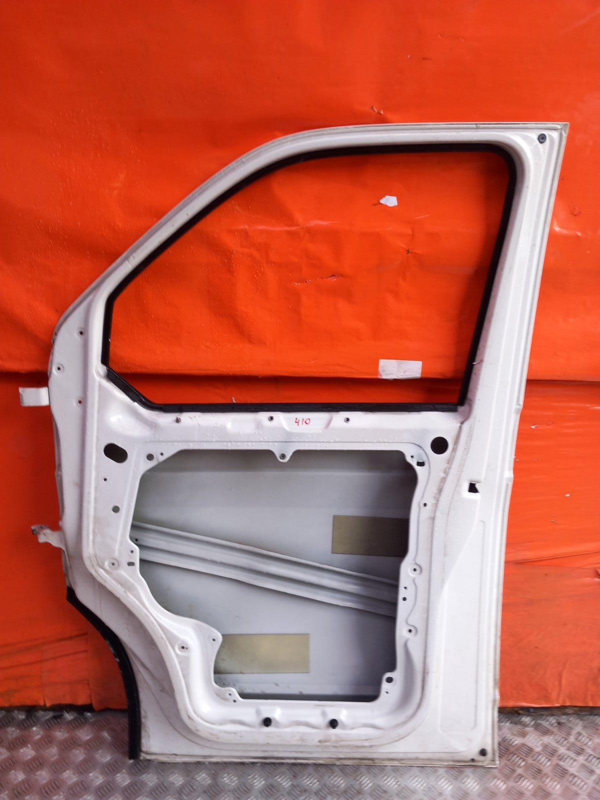 VW Transporter T30 2.0 Diesel 2021 Front Right Driver Side Door White A410 - Image 11