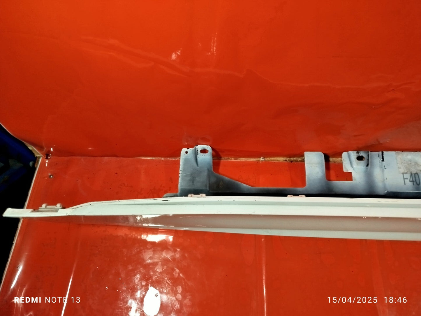 2023 BMW 1 Series F40 Right Side Skirt White 8072574 scratches Warranty A151 - Image 5