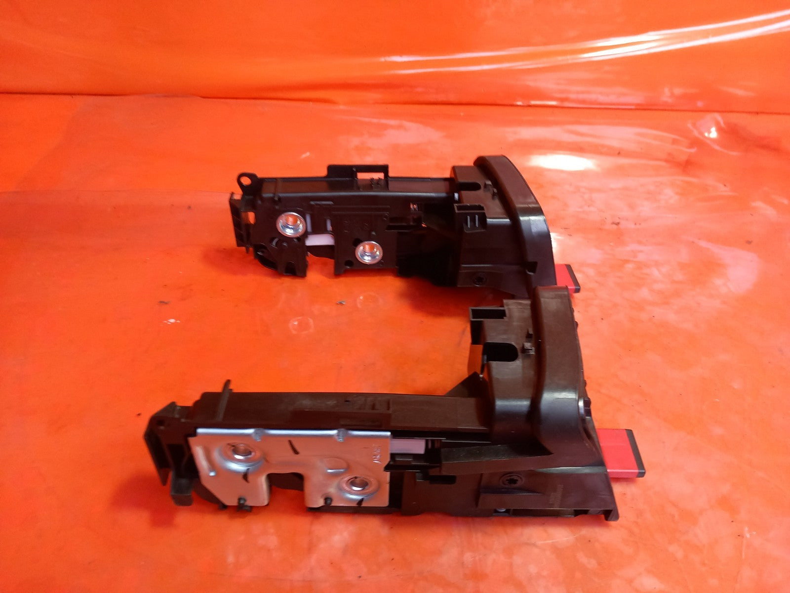 Polestar 2 Long Range 2023 Rear Seat Left and Right Lock Mechanism Warranty A312 - Image 6