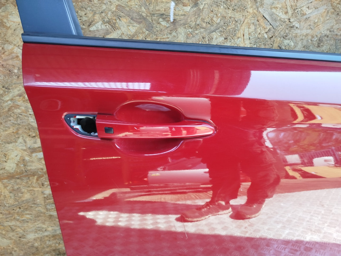✅HYUNDAI KONA 1.0 PETROL 2019 FRONT RIGHT DOOR RED Warranty A258 - Image 4