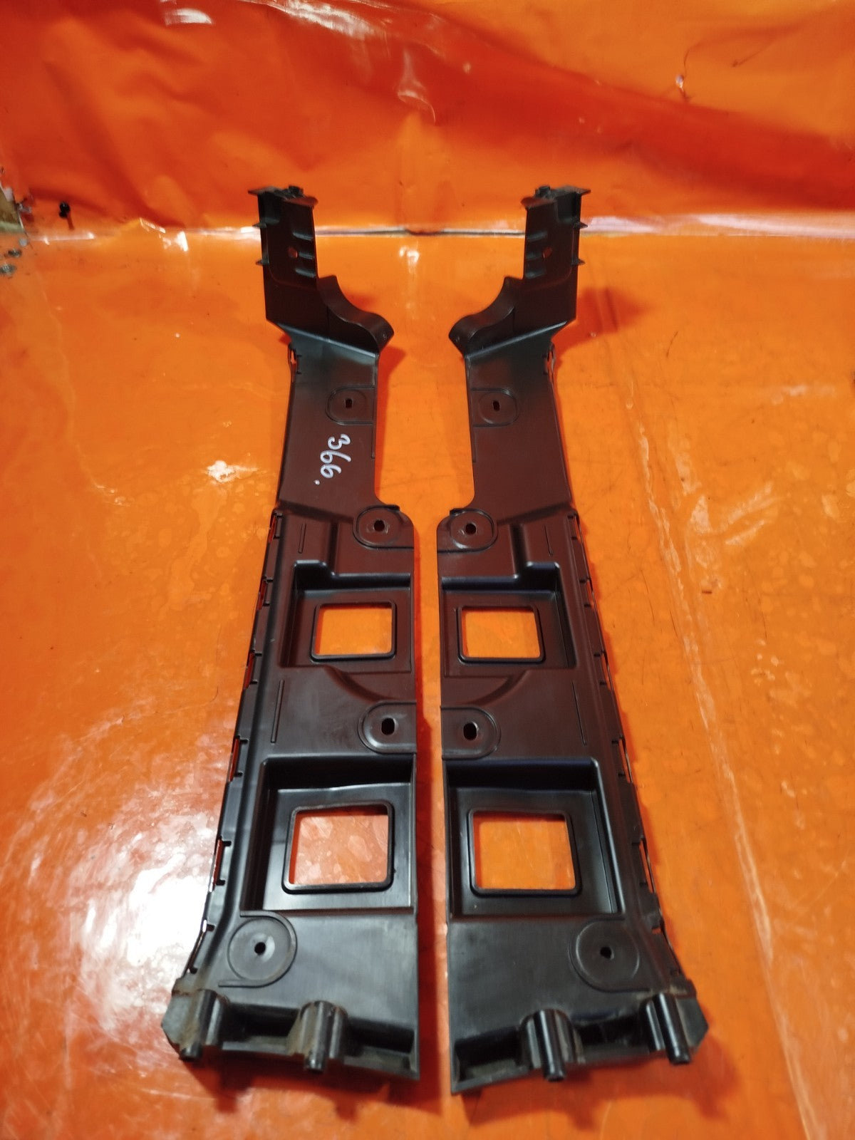 ✅2024 FORD TOURNEO CONNECT REAR BUMPER BRACKET PAIR 2K7807393D 2K7807394D A366 - Image 6