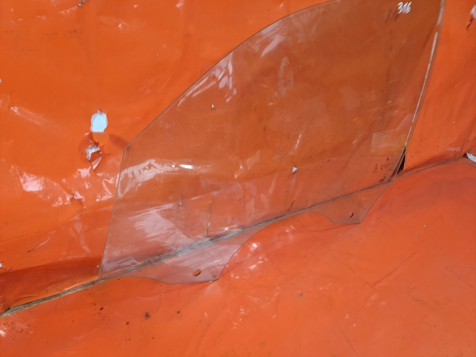 ✅BMW 118D F20 2.0 Diesel 2015 Front Left Door Window Glass 43R-001735 Warranty - Image 4