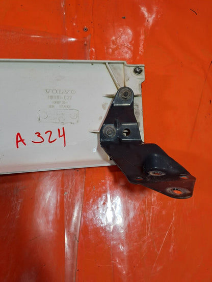 ✅VOLVO FL 5.5 DIESEL 2003 REAR LEFT CABIN WIND DEFLECTOR SPOILER 3181181 A324 - Image 3