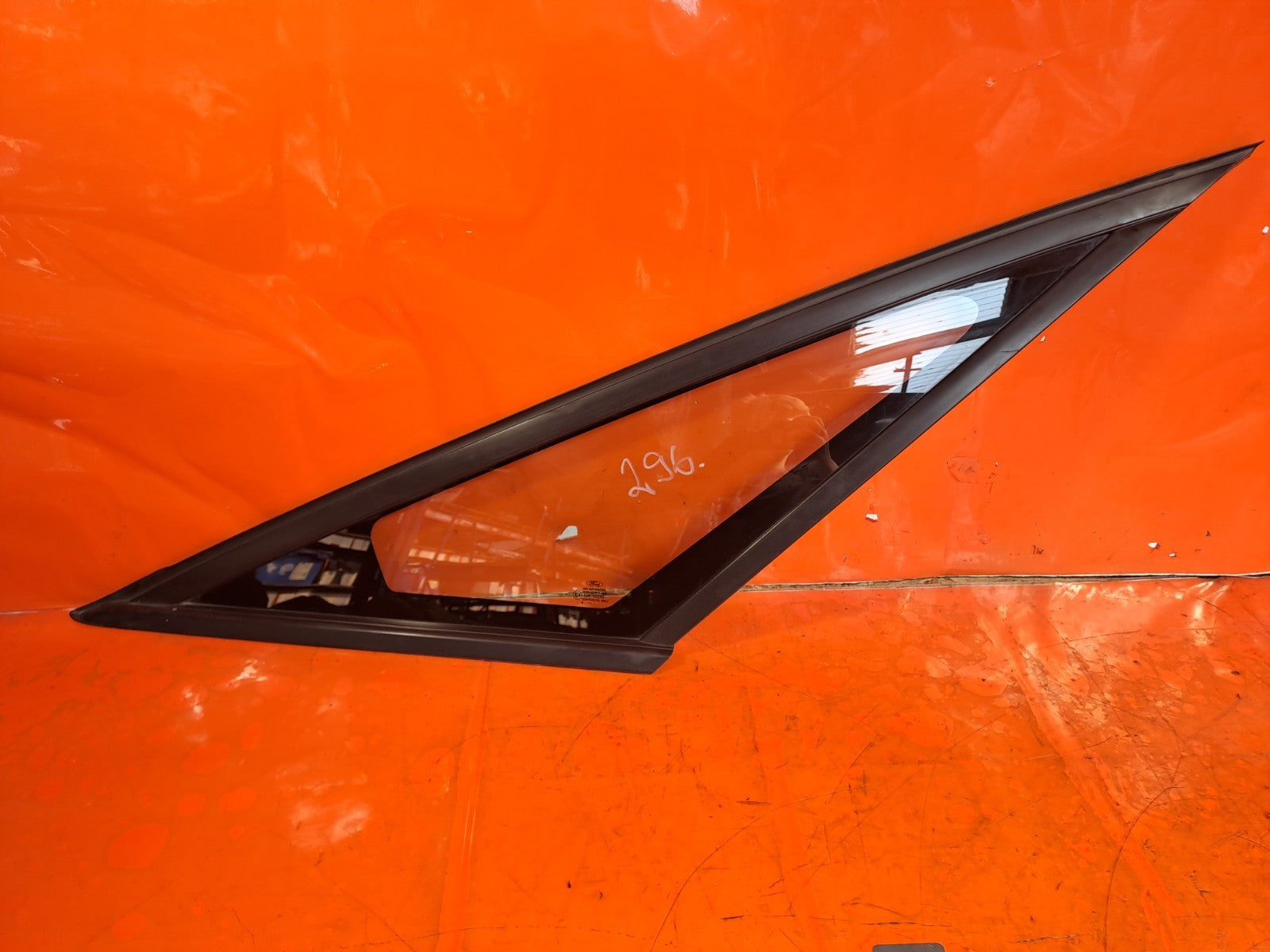 ✅Ford Galaxy Zetec 2017 2.0 Diesel FRONT LEFT QUARTER GLASS EM2B-U29711-B A296 - Image 1