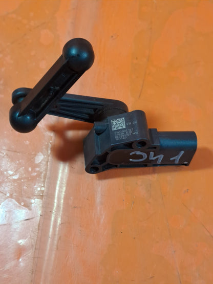 ebay-src:https://i.ebayimg.com/00/s/mtywmfgxmjaw/z/9tqaaeswzpxpg4jj/$_57.jpg