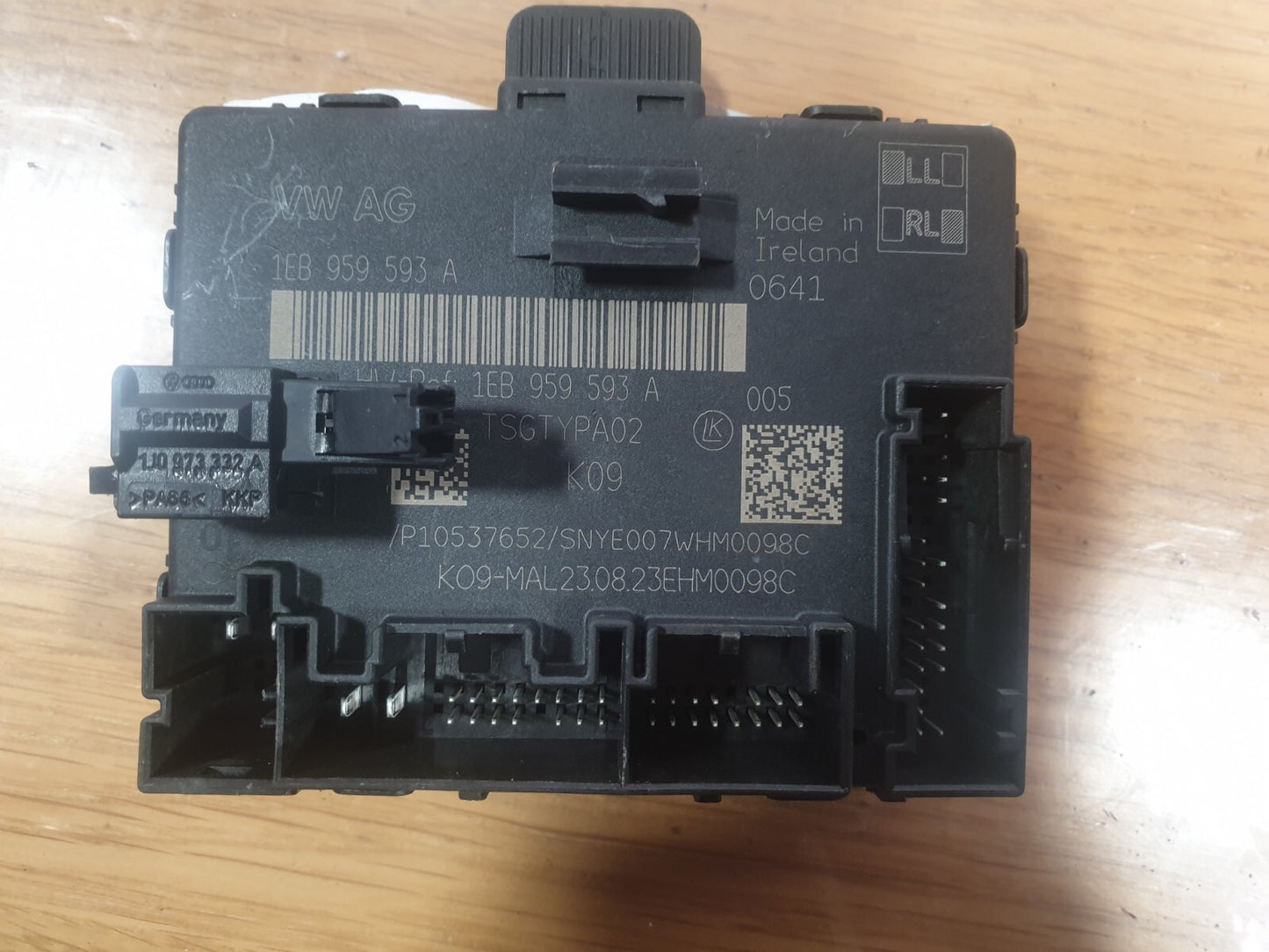 ✅Audi Q4 E-Tron S Line 2023 Front Right Door Control Unit 1EB959593A Warranty - Image 1