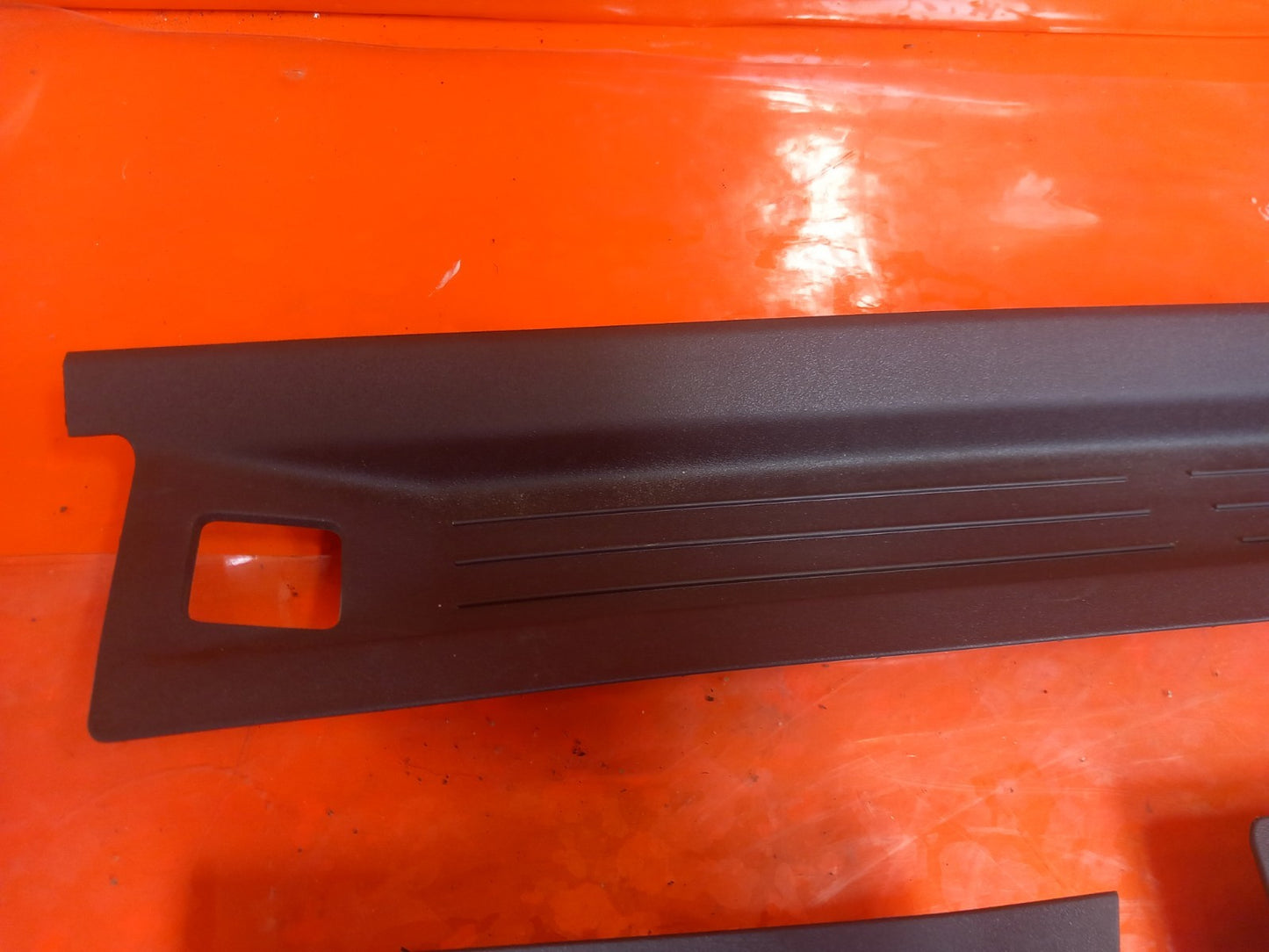 Land Rover Defender L663 3.0 Diesel 2025 Dashboard Trims L8B2046B46DC L8B2046B46 - Image 6