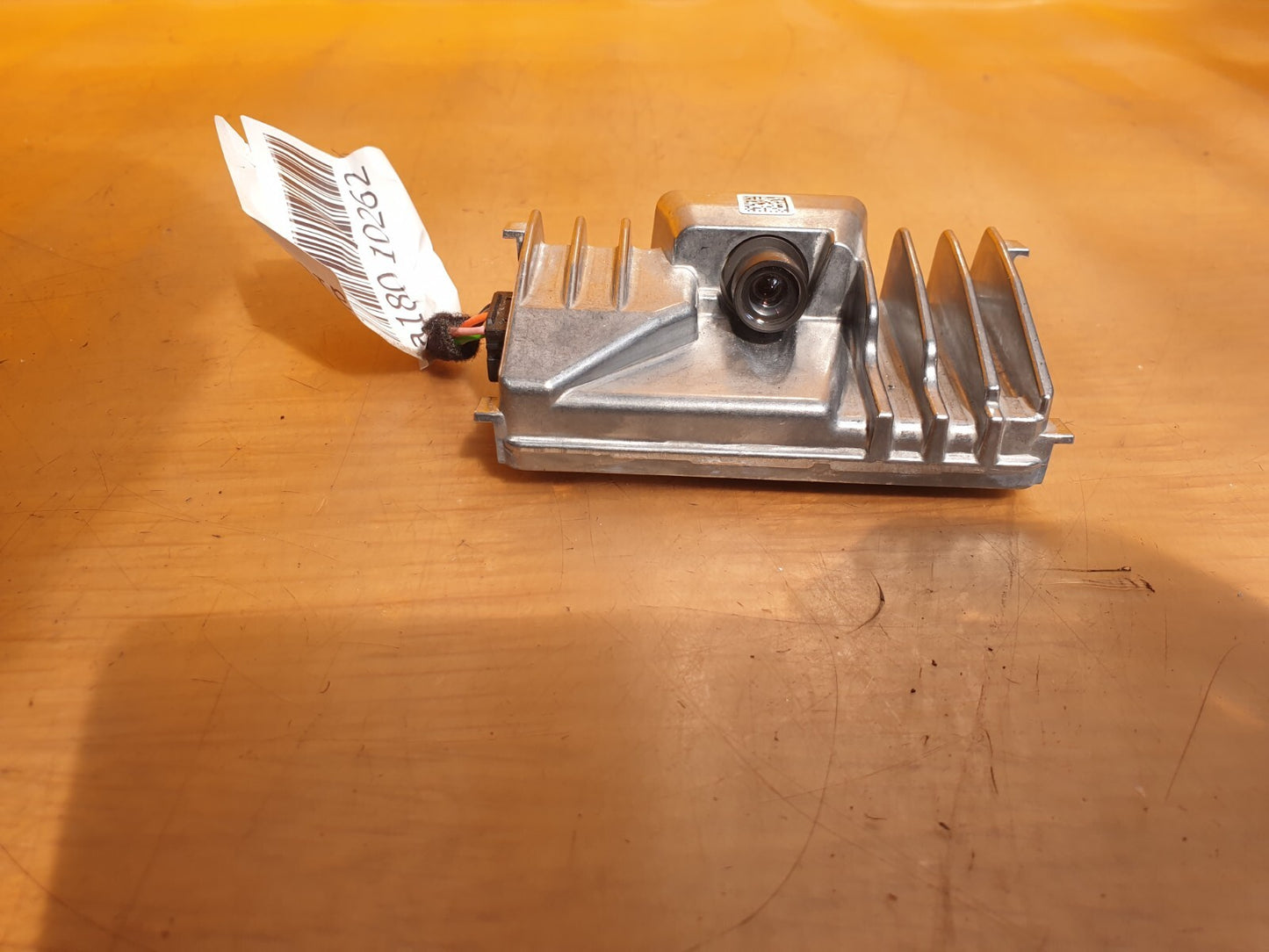 ebay-src:https://i.ebayimg.com/00/s/mtiwmfgxnjaw/z/y3saaoswwe5mo1-k/$_57.jpg