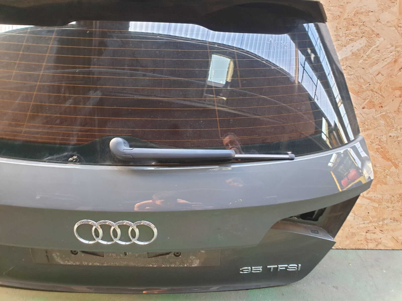 ✅2019 AUDI A3 8V 1.5TFSI HATCHBACK TAILGATE BOOT LID GREY LX7G + WARRANTY A079 - Image 5