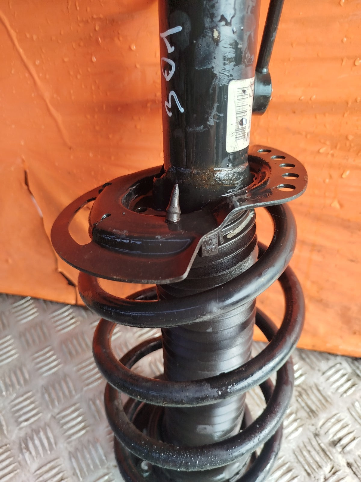 2018 Ford Galaxy Zetec Front Left Shock Absorber E1GC-18K001-EEC Warranty A301 - Image 6