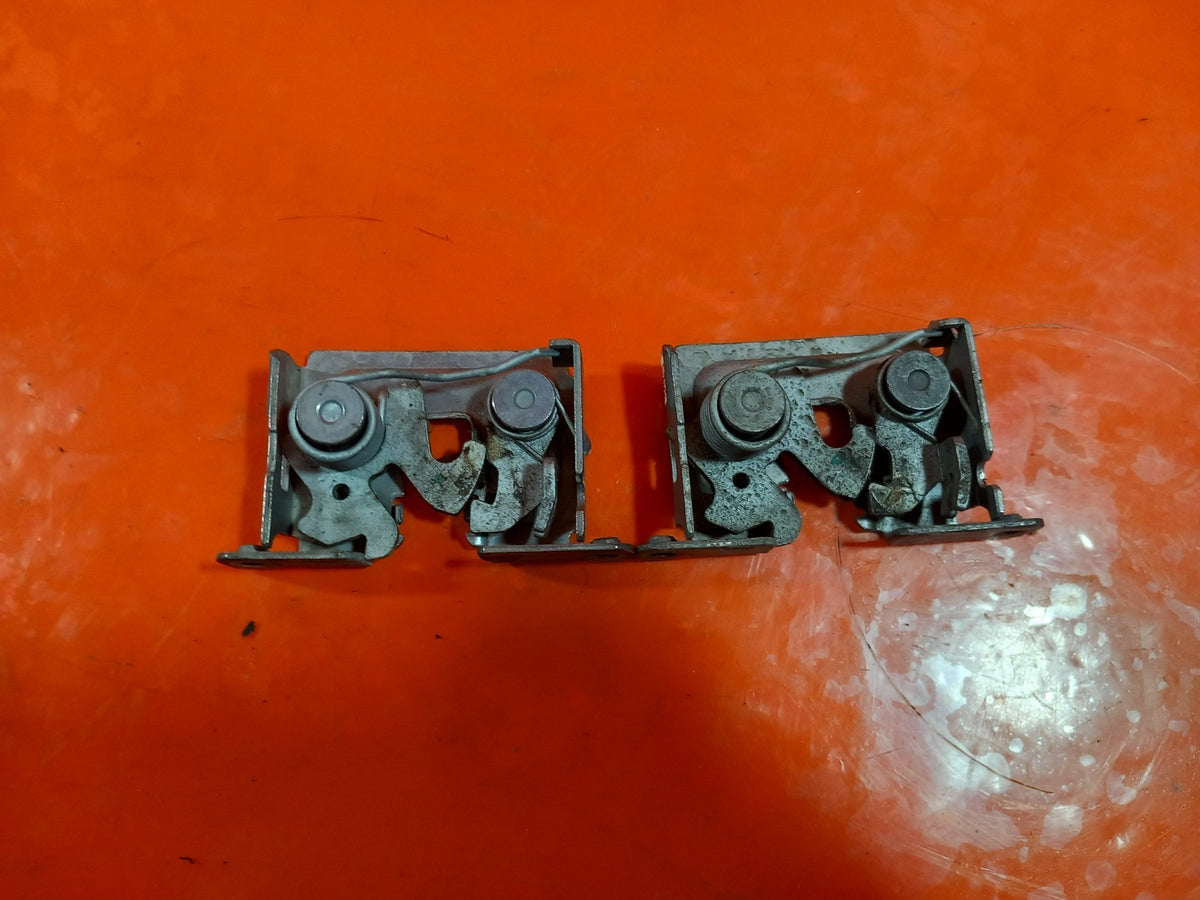 ebay-src:https://i.ebayimg.com/00/s/mtiwmfgxnjaw/z/zrsaaeswmzdqxijz/$_57.jpg