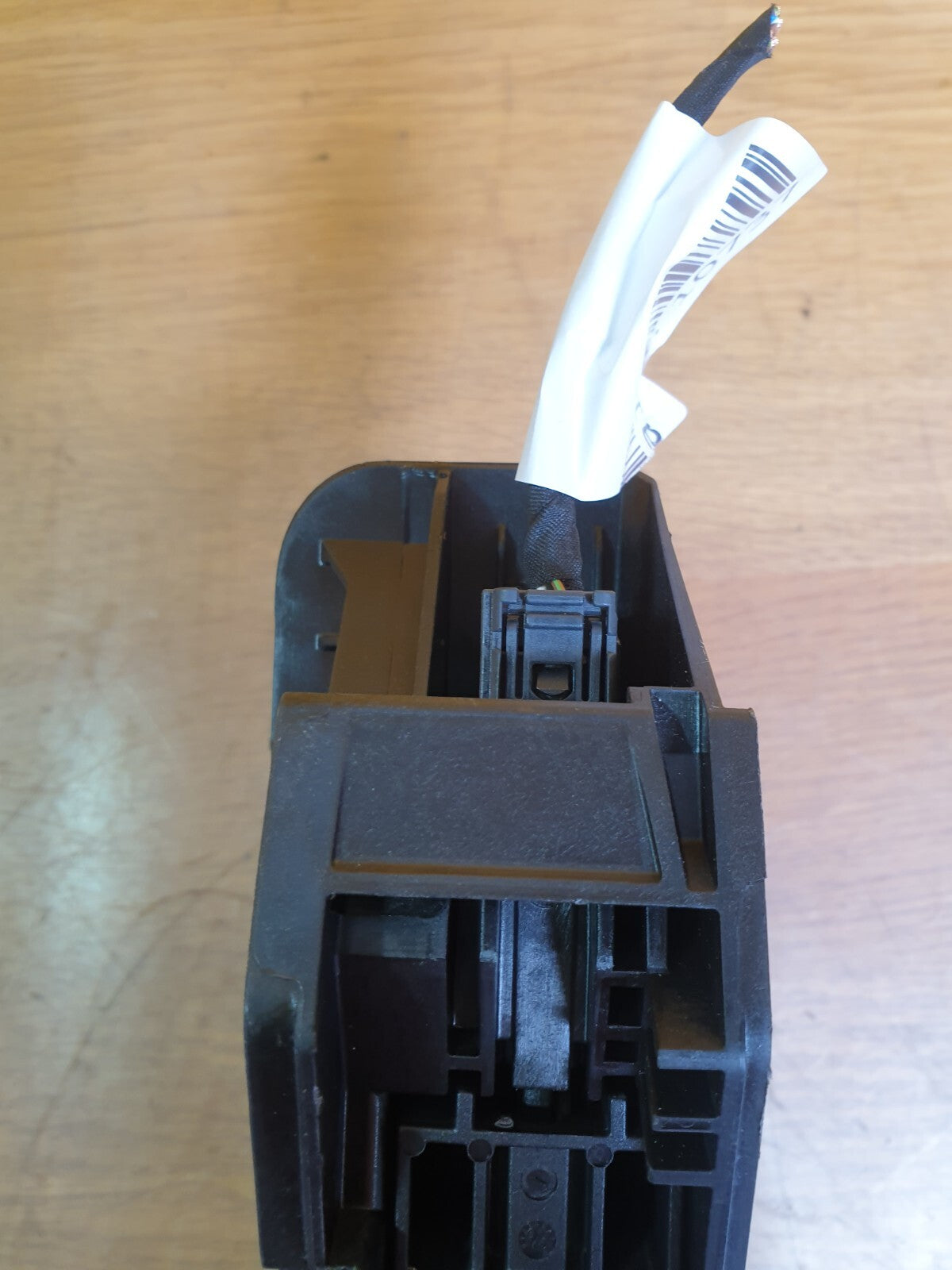 ebay-src:https://i.ebayimg.com/00/s/mtywmfgxmjaw/z/oaaaaoswhfhmaudf/$_57.jpg