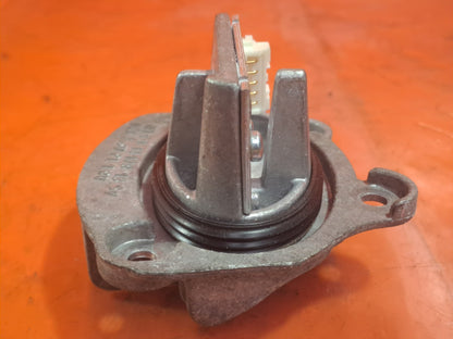 ebay-src:https://i.ebayimg.com/00/s/mtiwmfgxnjaw/z/bvaaaeswtwrpkewq/$_57.jpg