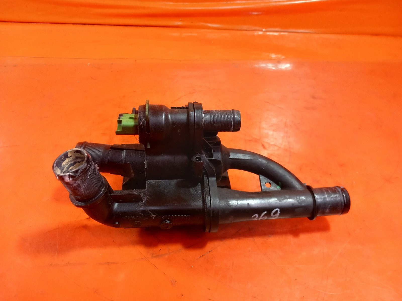 ebay-src:https://i.ebayimg.com/00/s/mtiwmfgxnjaw/z/aykaaeswqlbqkukj/$_57.jpg
