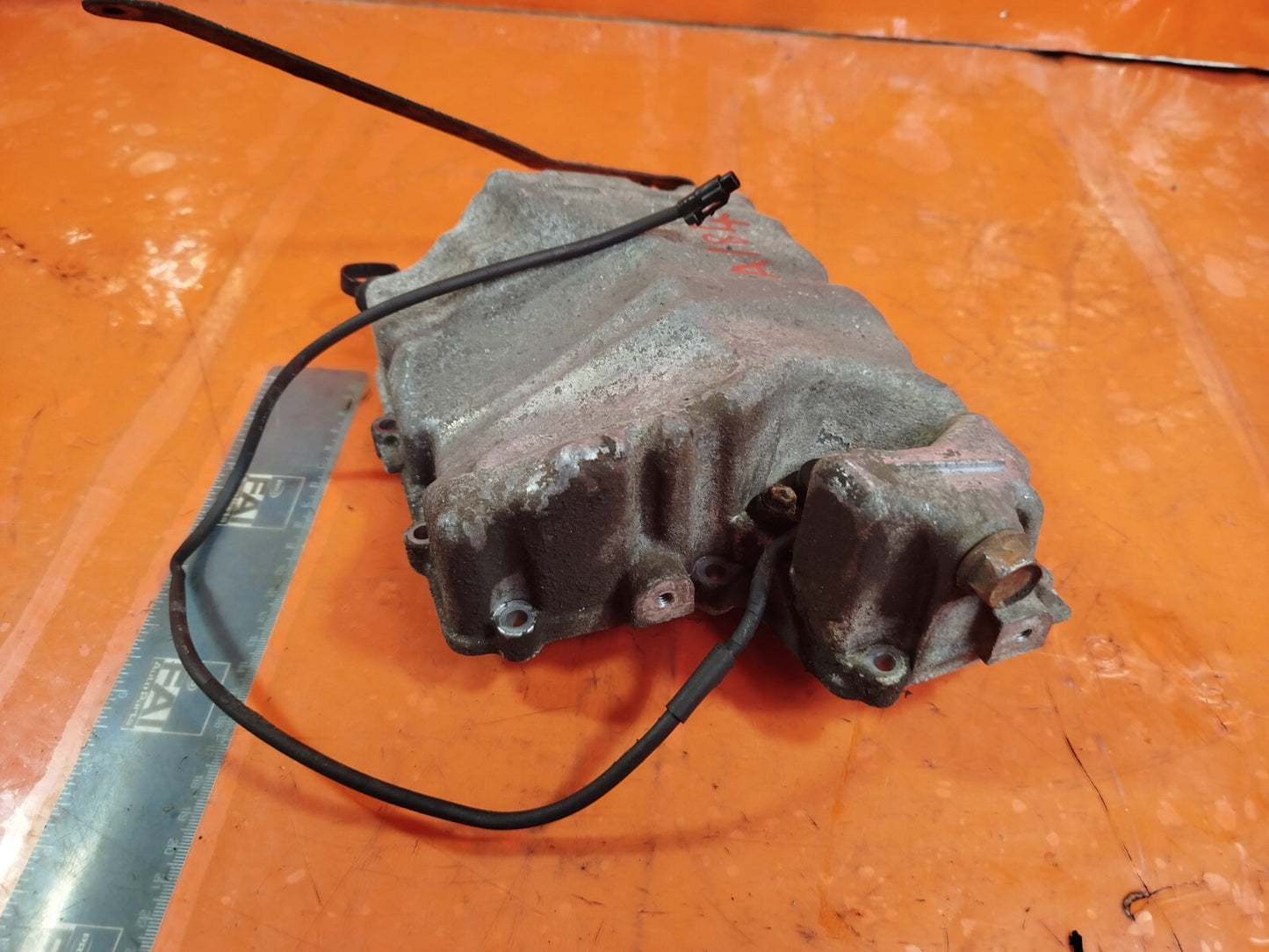 ✅2013 YAMAHA XJ6 F DIVERSION PETROL SUMP PAN + WARRANTY A184 - Image 8