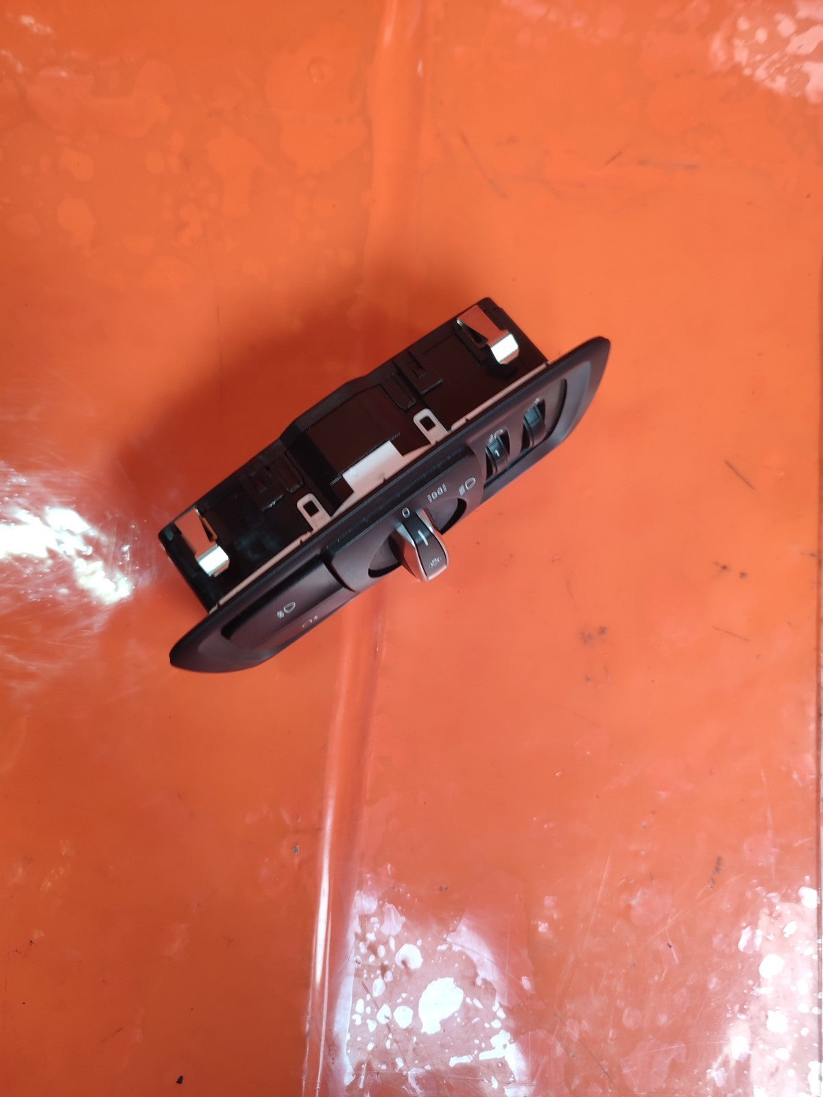 ✅2018 BMW X1 F48 2.0P HEADLIGHT FOG CONTROL SWITCH PANEL 6847525 + WARRANTY A303 - Image 3