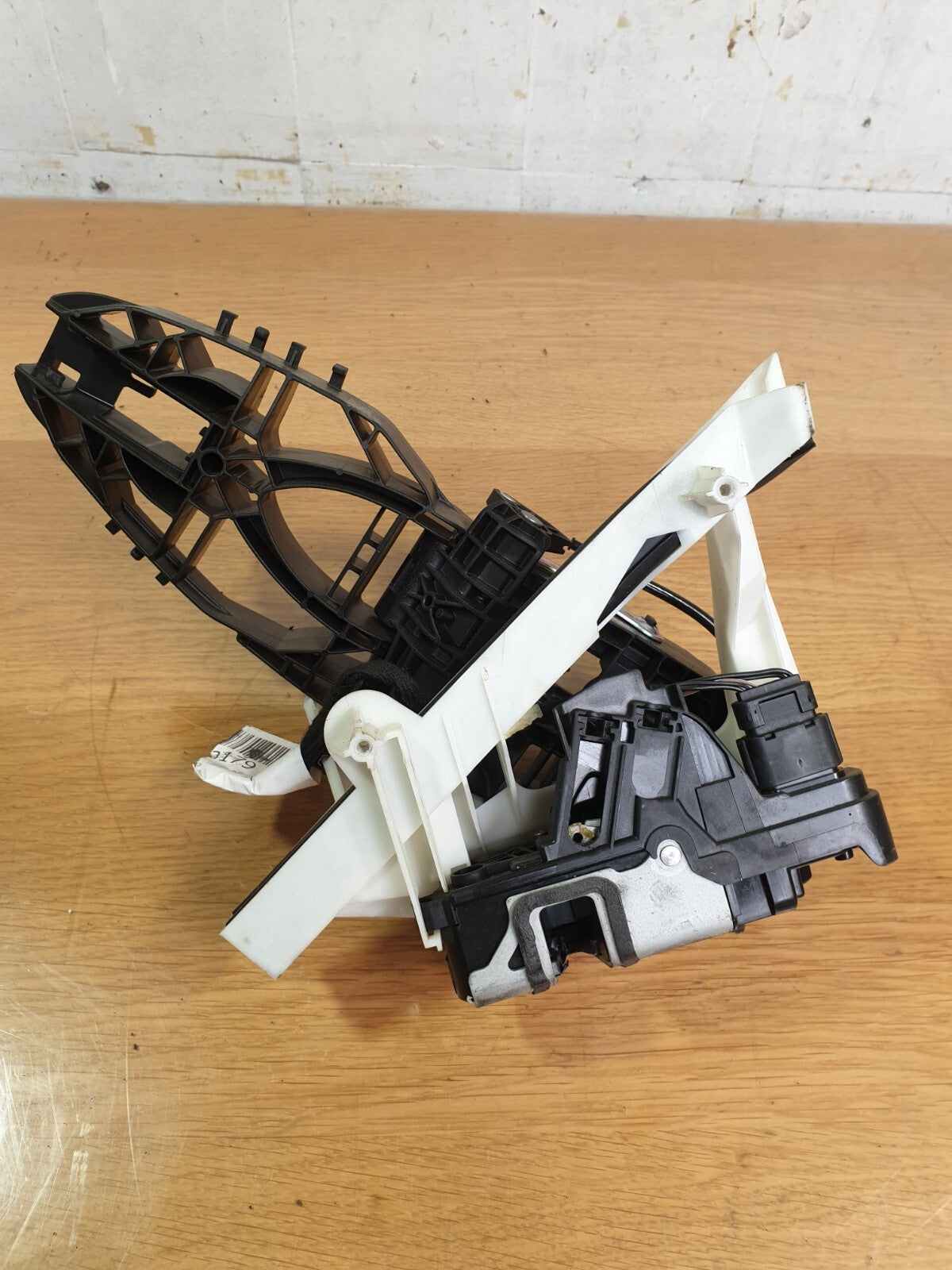 ebay-src:https://i.ebayimg.com/00/s/mtywmfgxmjaw/z/nceaaoswbqpm5zu3/$_57.jpg