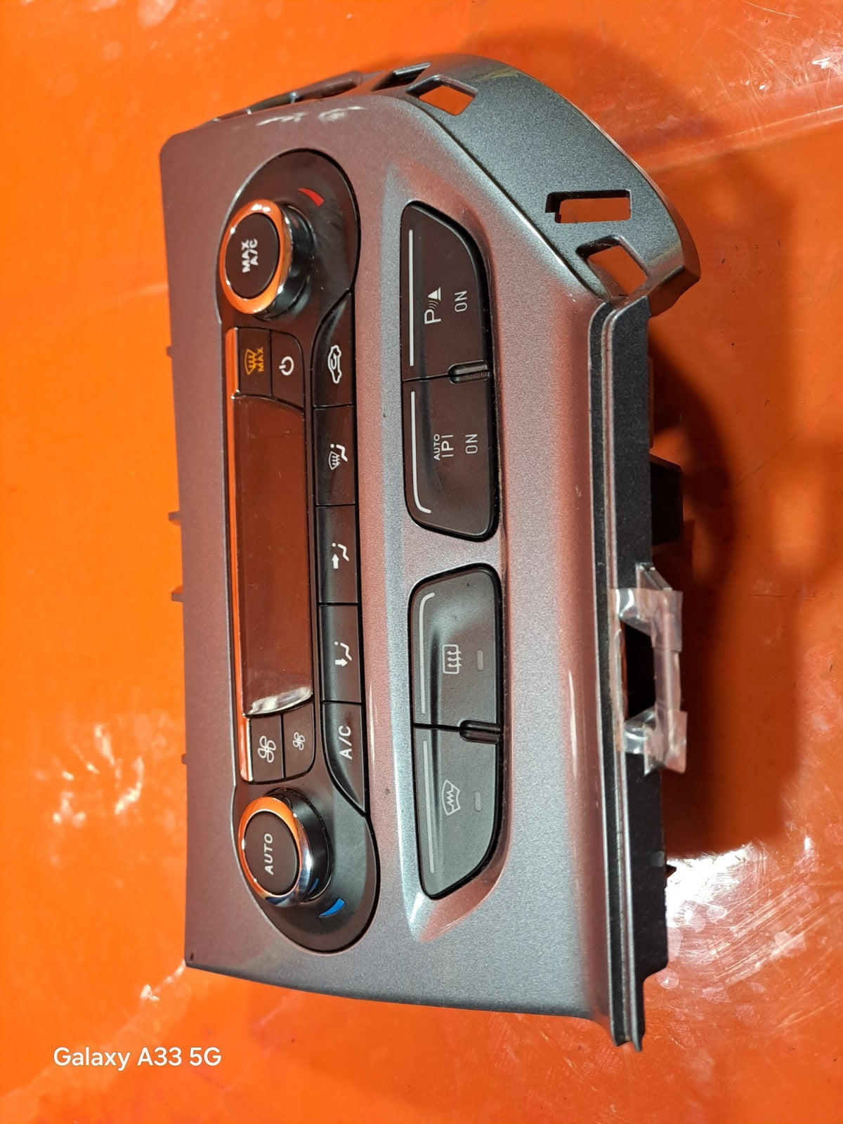 ebay-src:https://i.ebayimg.com/00/s/mtywmfgxmjaw/z/rd0aaeswnq5pgwnm/$_57.jpg