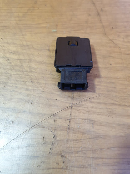 ebay-src:https://i.ebayimg.com/00/s/mtywmfgxmjaw/z/g3aaaoswkytmske2/$_57.jpg