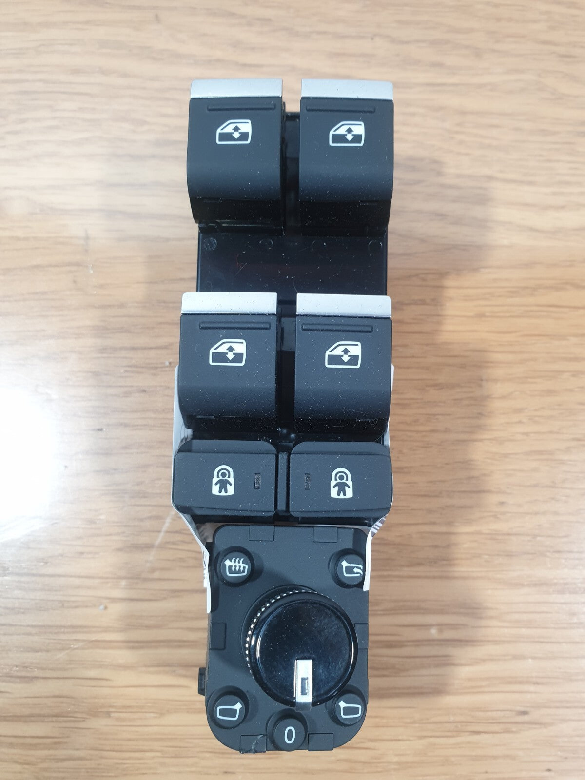 ✅AUDI Q4 E-TRON 2023 FRONT RIGHT ELECTRIC WINDOW SWITCH 83A959851C 4N0959565 - Image 3