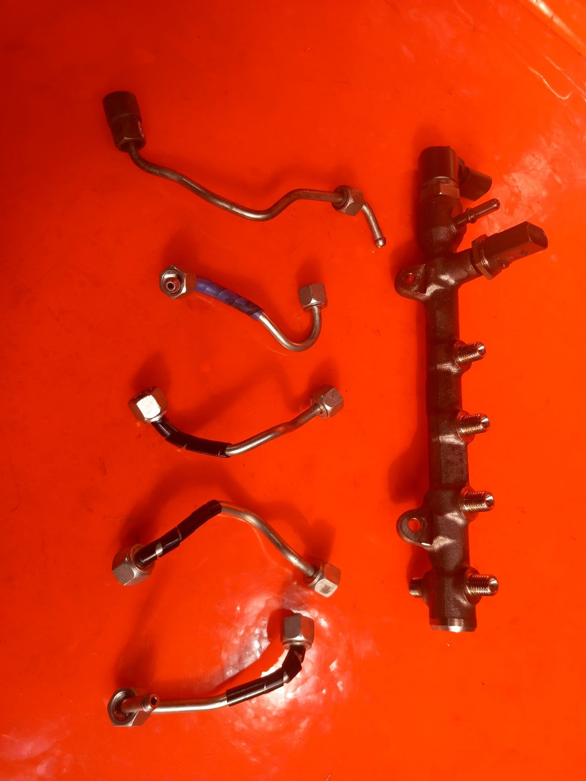 2016 Ford Transit Custom 2.0 EcoBlue Fuel Injection Rail GK2Q-9D280-AA A409 - Image 5