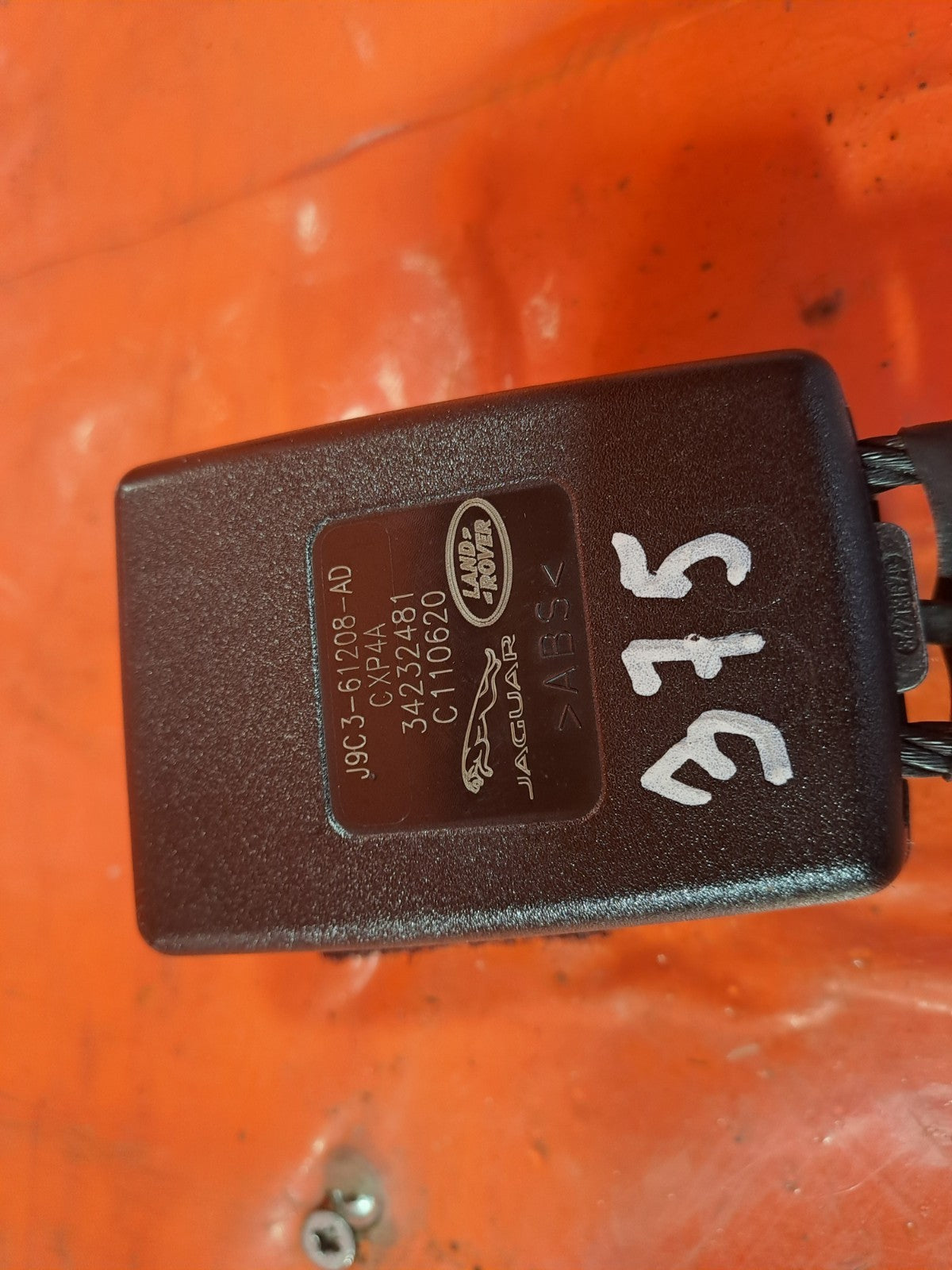 ✅2020 Jaguar I-Pace X590 Seat Belt Buckle Front Right J9C3-61208-AD A375 - Image 3