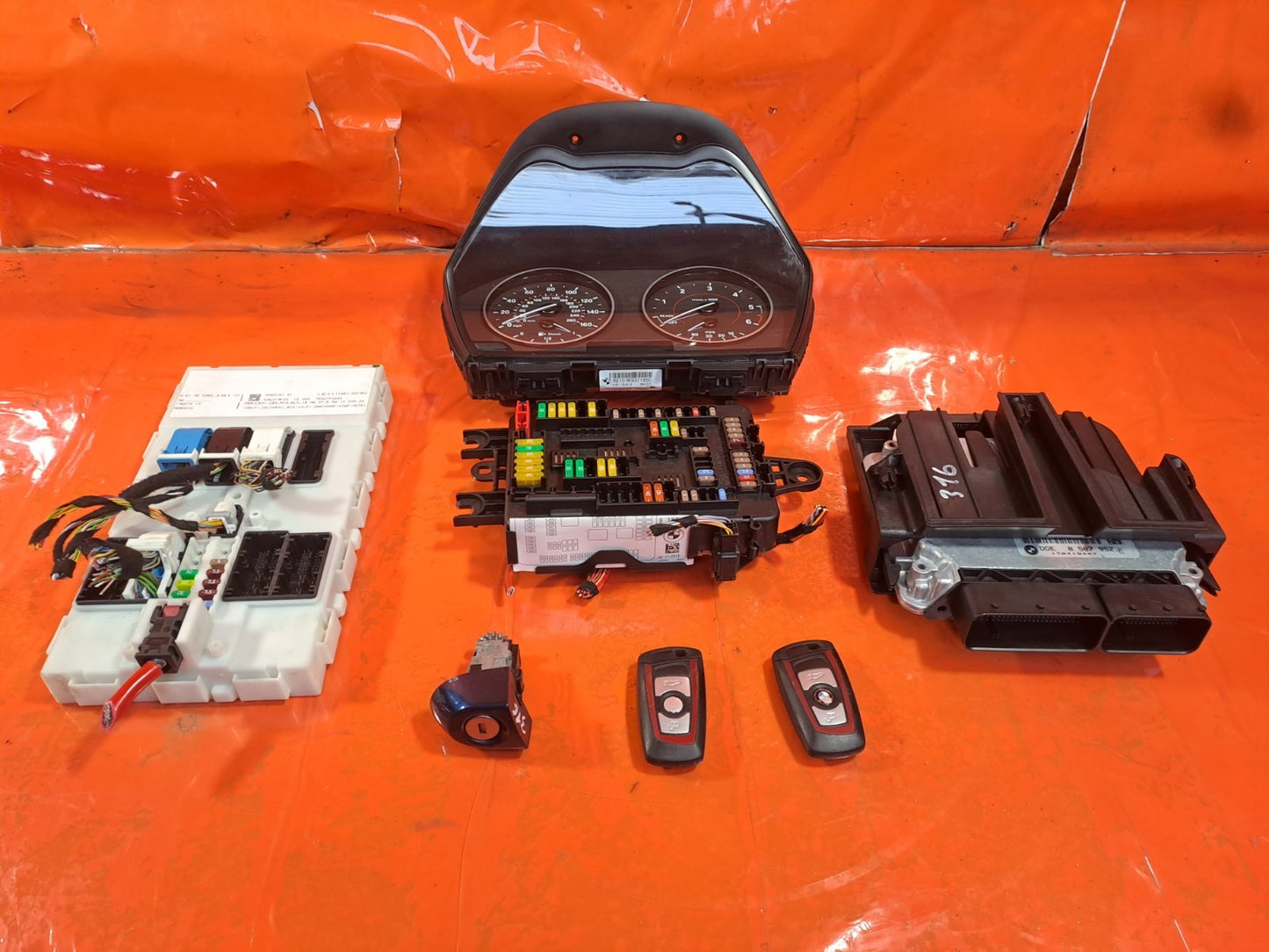 ✅2015 BMW 1 Series Sport F20 Engine ECU Lock Set with Key 8587952 +Warranty A316 - Image 2
