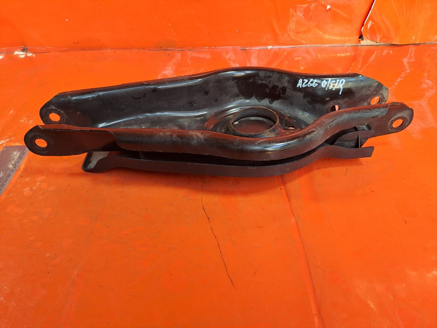 ✅Tesla Model 3 Long Range 2020 Rear Right Lower Control Arm 1044451-00-F A266 - Image 2