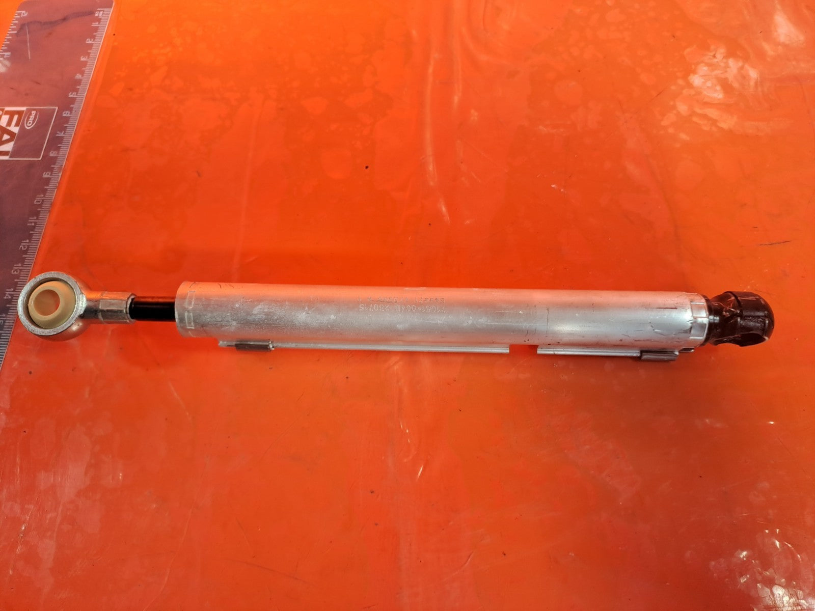 ✅BMW F33 420D M SPORT 2.0 DIESEL 2015 FOLDING ROOF HYDRAULIC CYLINDER STRUT A367 - Image 8