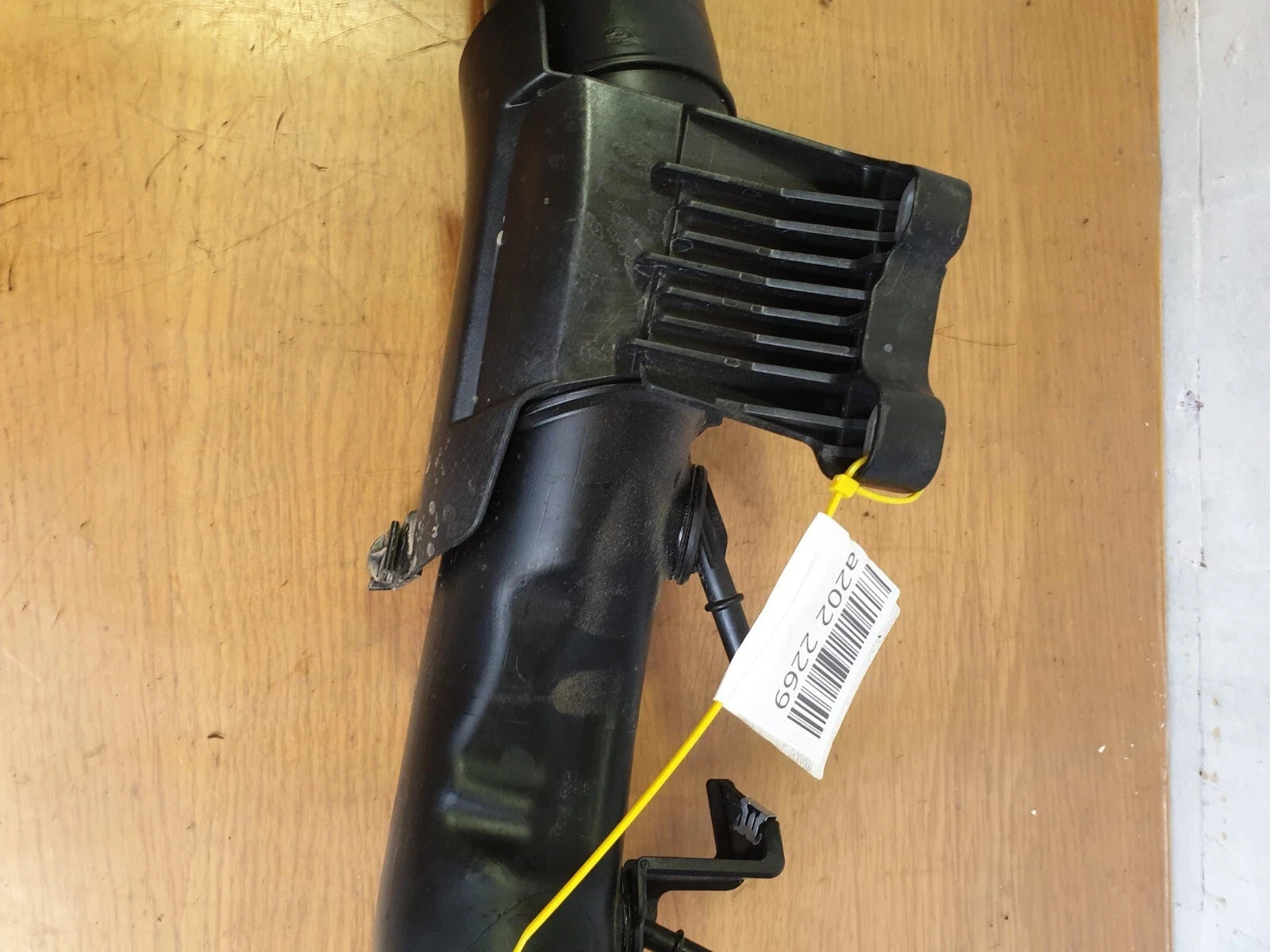 ebay-src:https://i.ebayimg.com/00/s/mtiwmfgxnjaw/z/snqaaeswxmlqfq8k/$_57.jpg